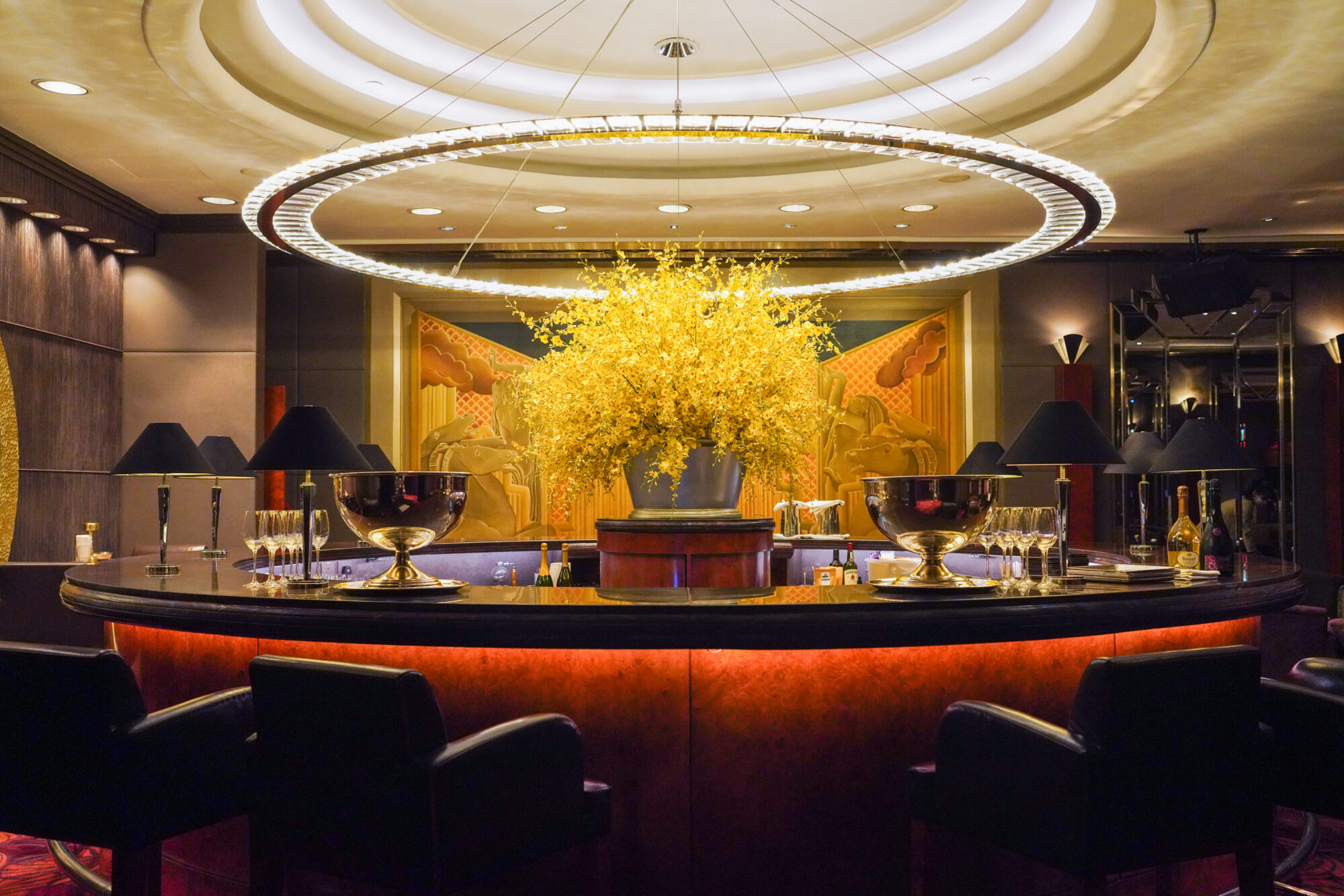 CHAMPAGNE BAR Grand Hyatt Hong Kong Restaurants
